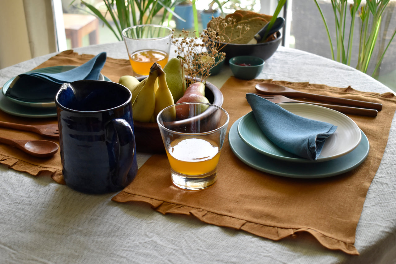 linen placemats