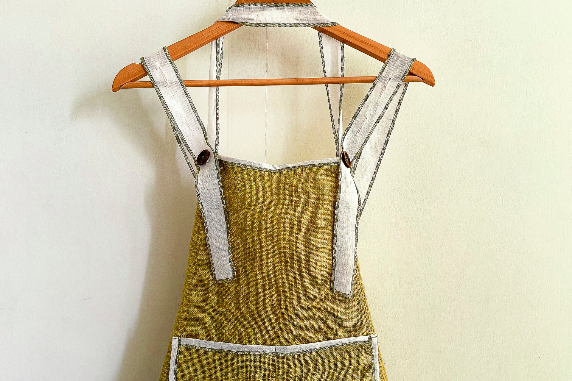 linen kitchen apron