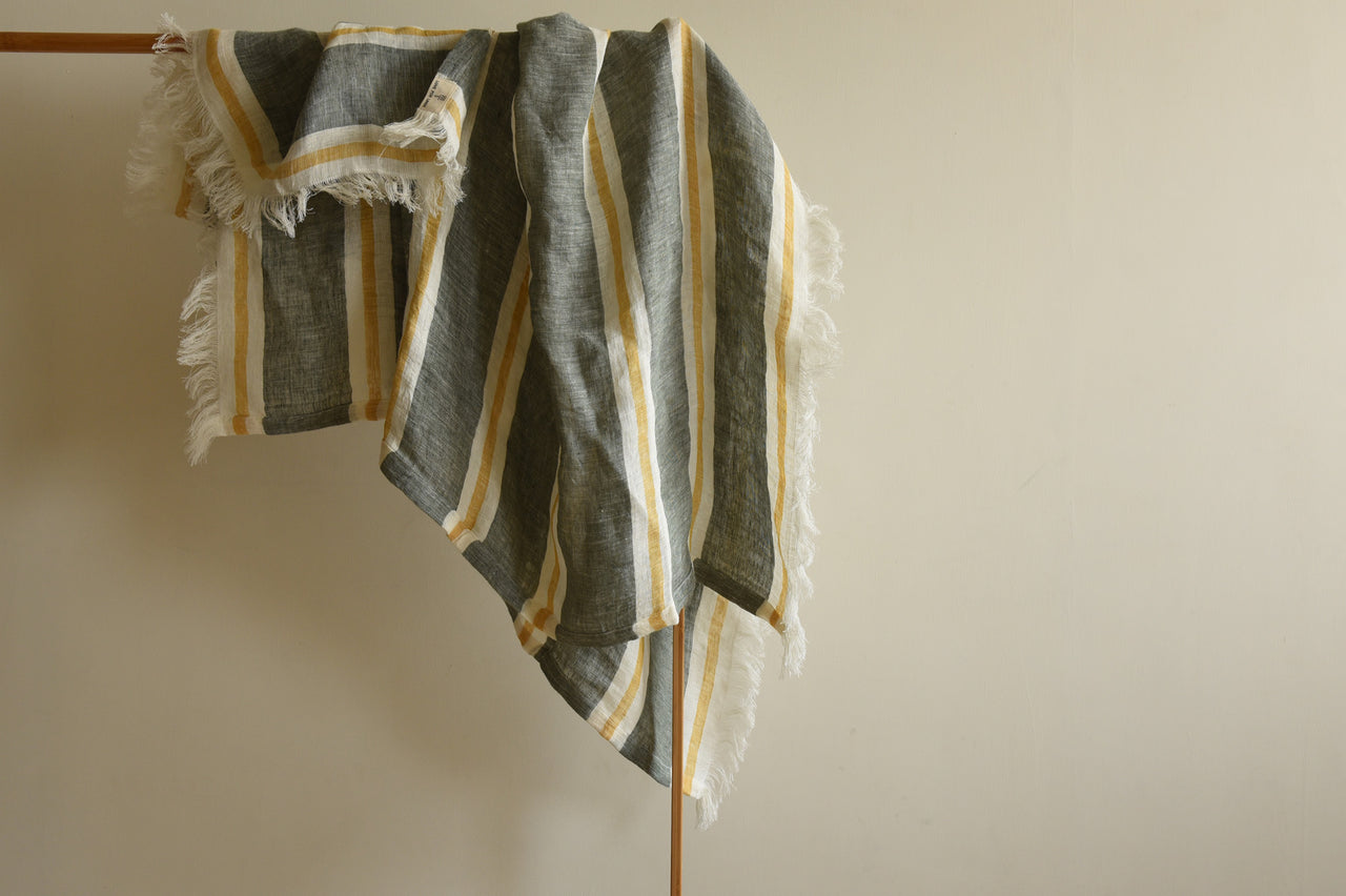 linen blanket throws