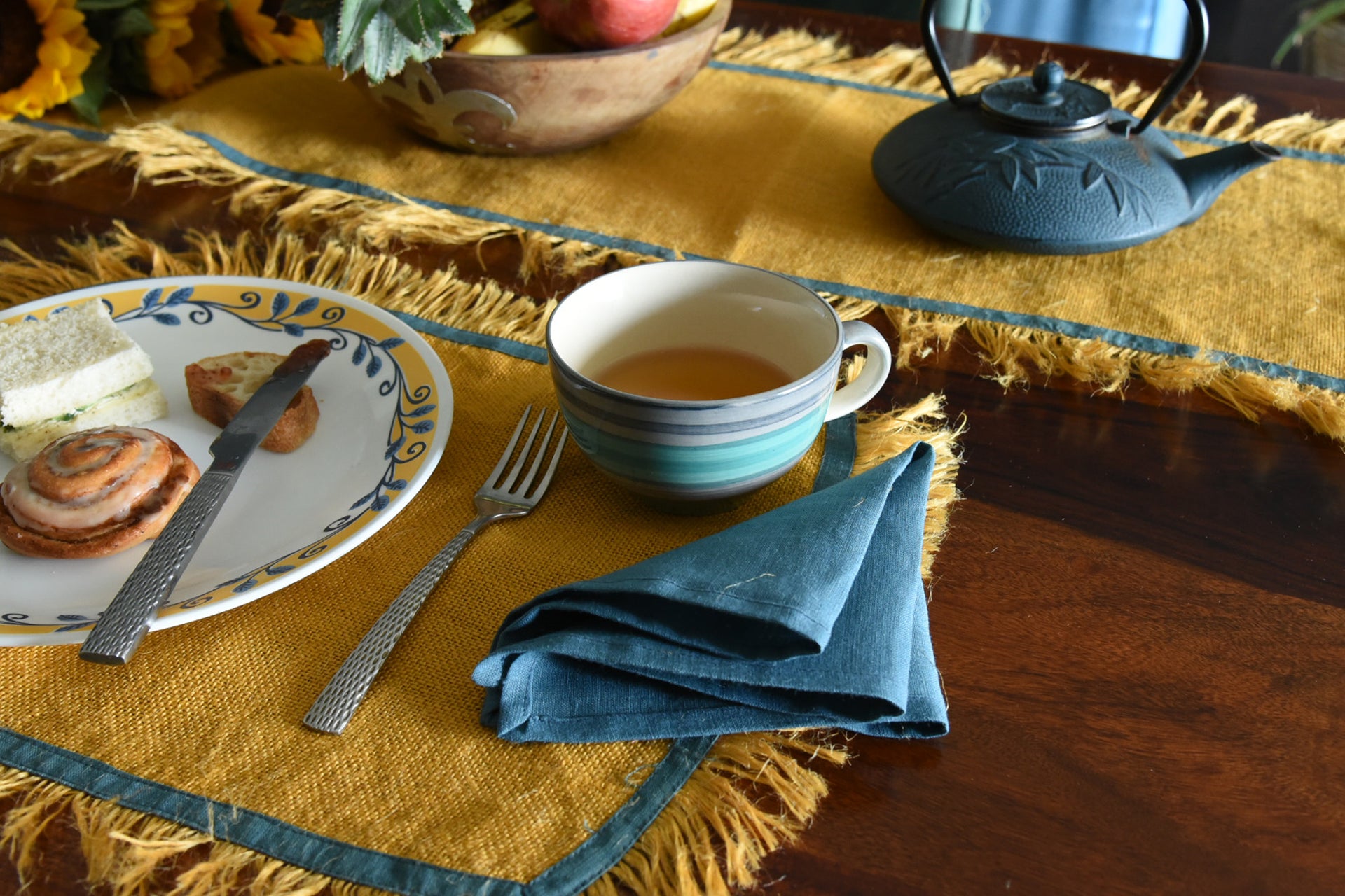 linen table bundles