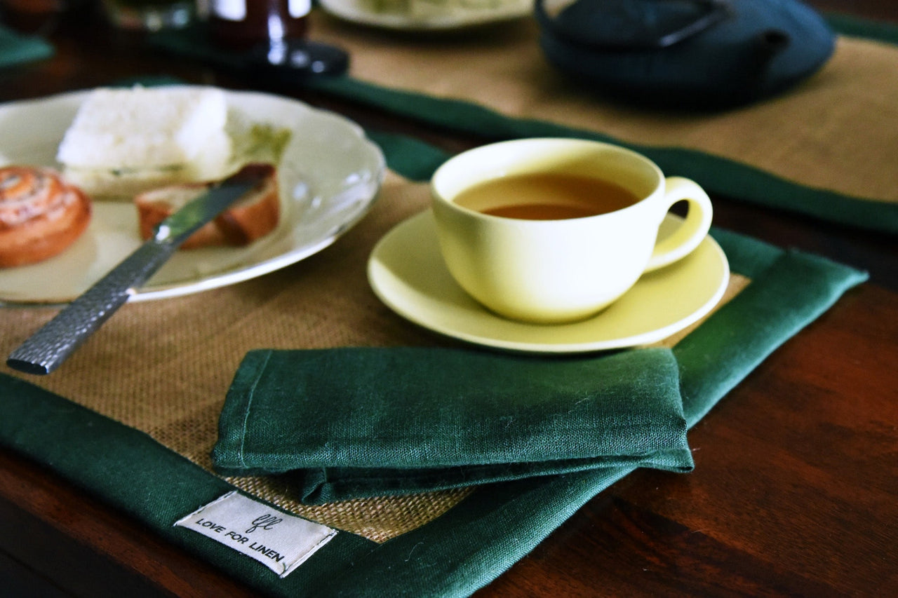 linen placemats