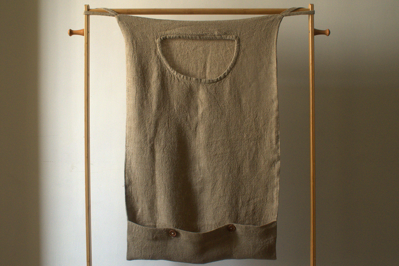 ECRU LINEN HANGING LAUNDRY BAG