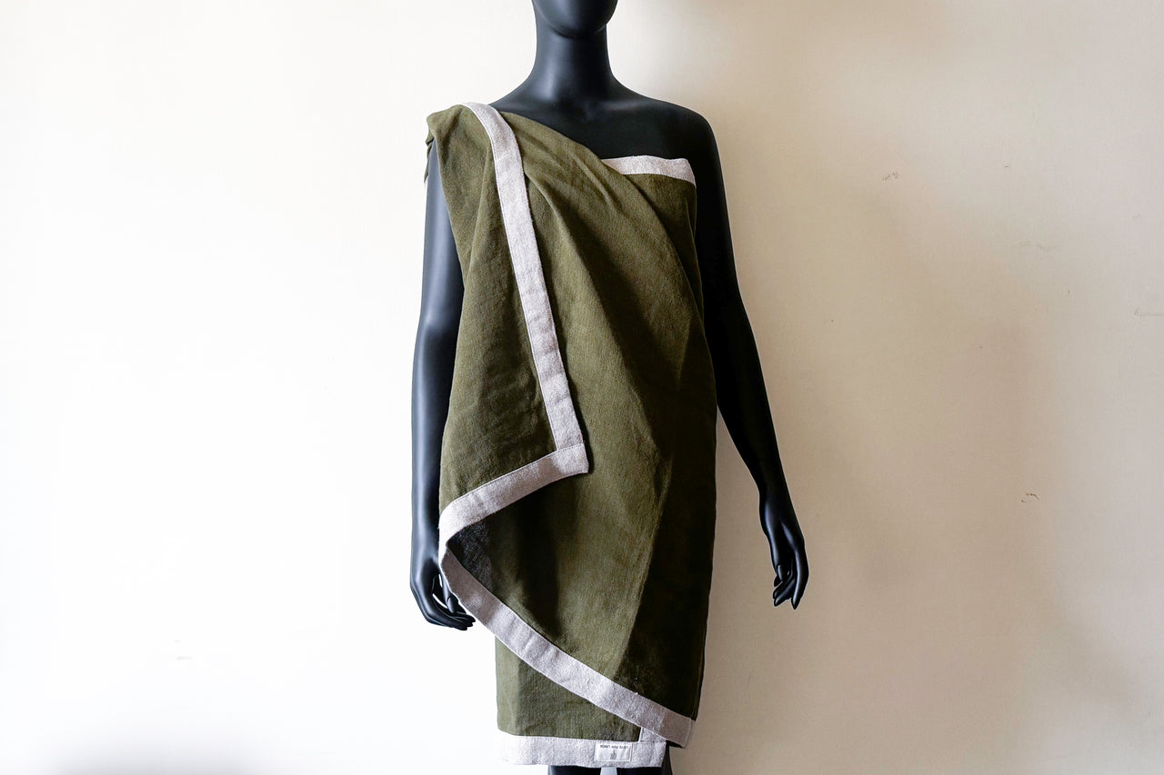 MOSS GREEN BATH TOWEL
