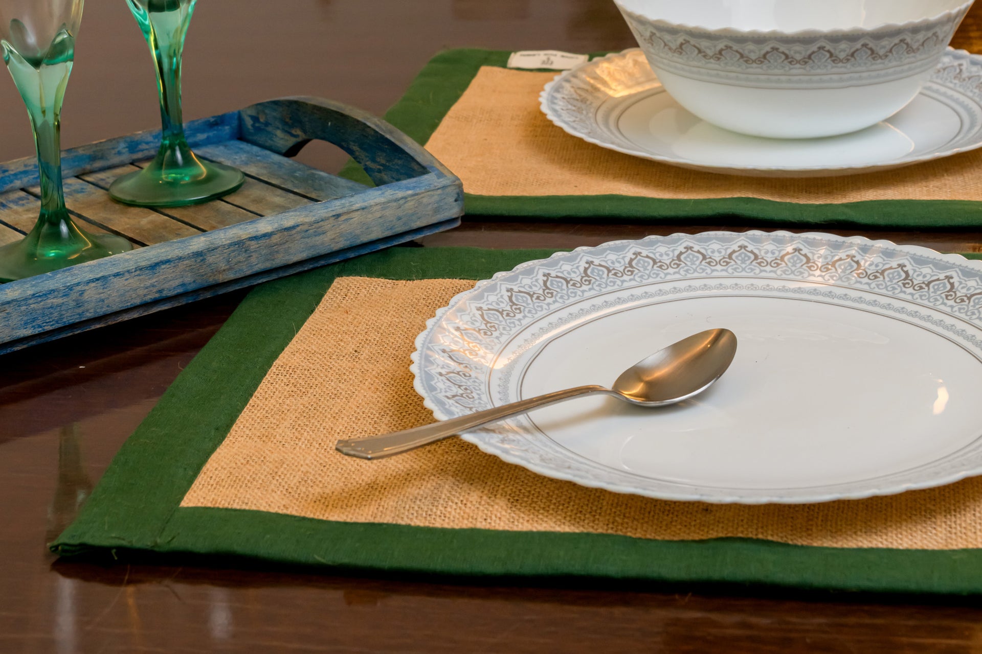 linen table placemats