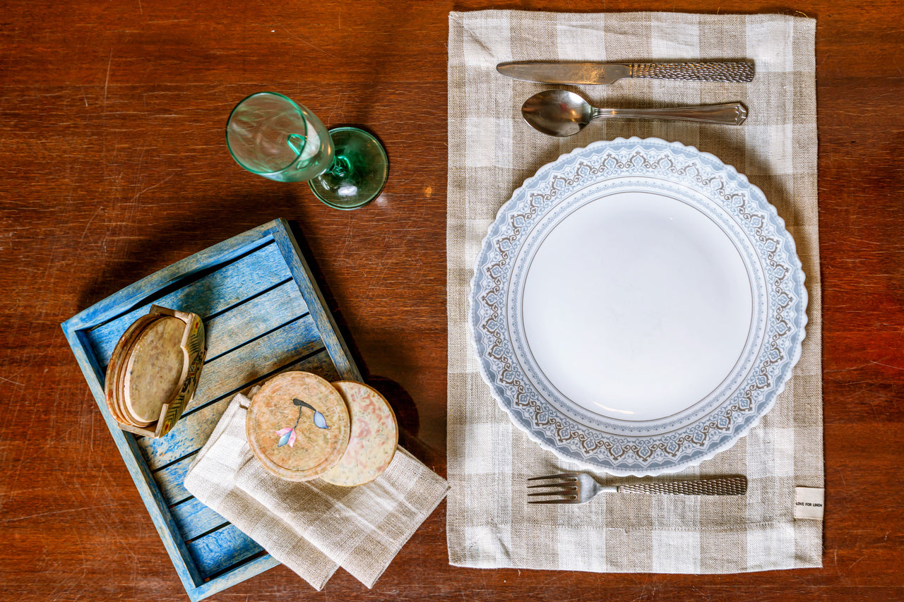 linen placemats