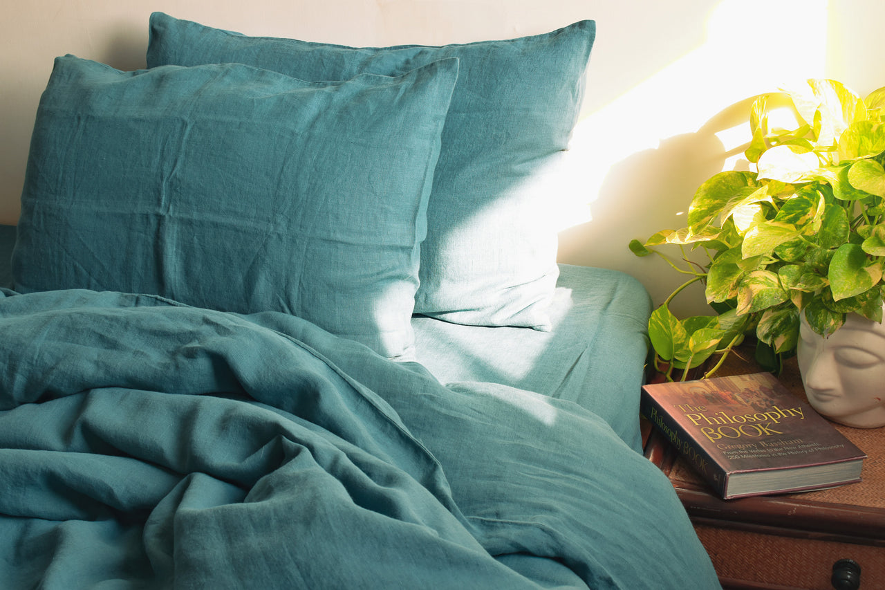 LAGOON BLUE LINEN DUVET COVER