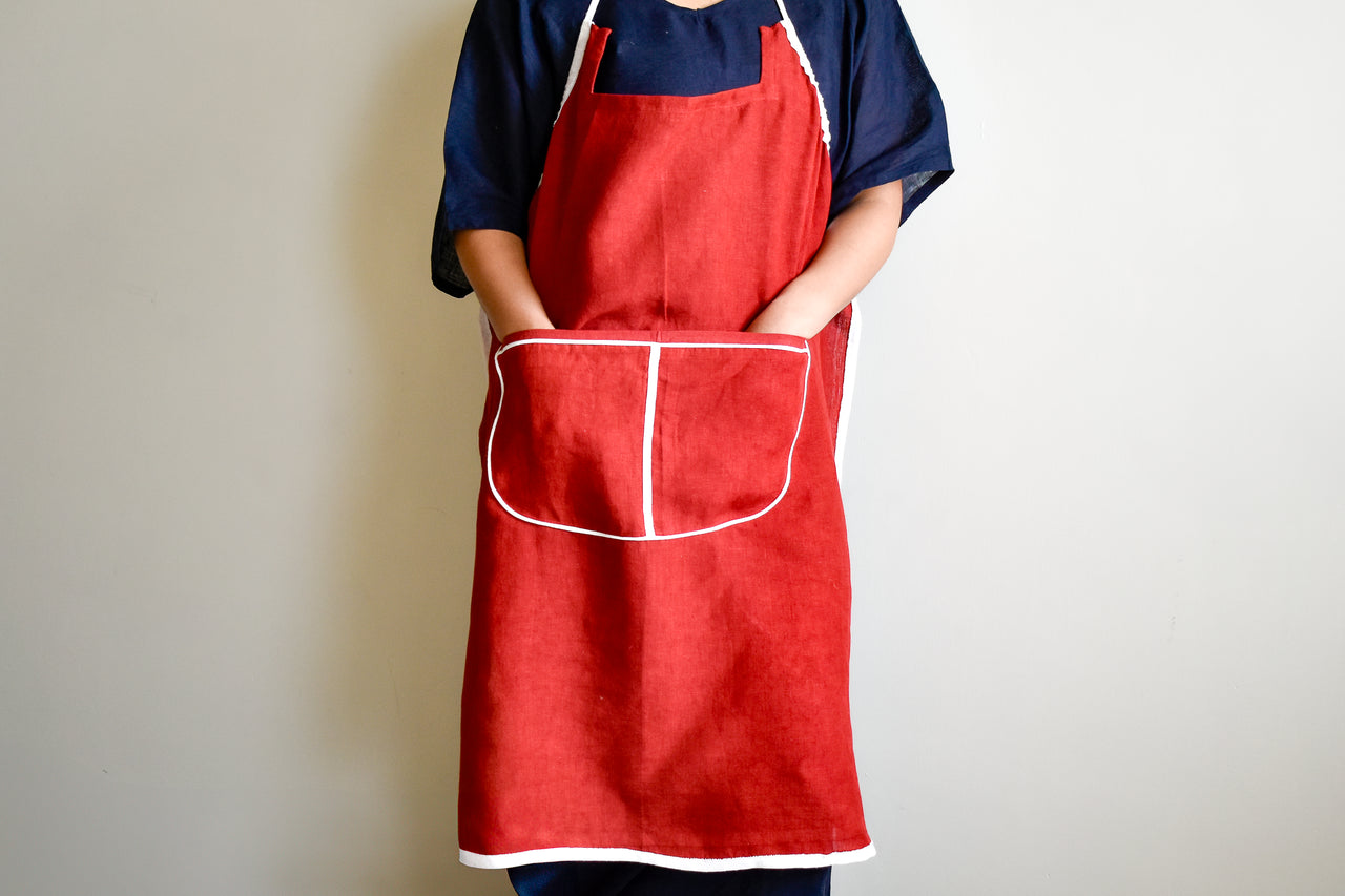 CARMIN LINEN APRON