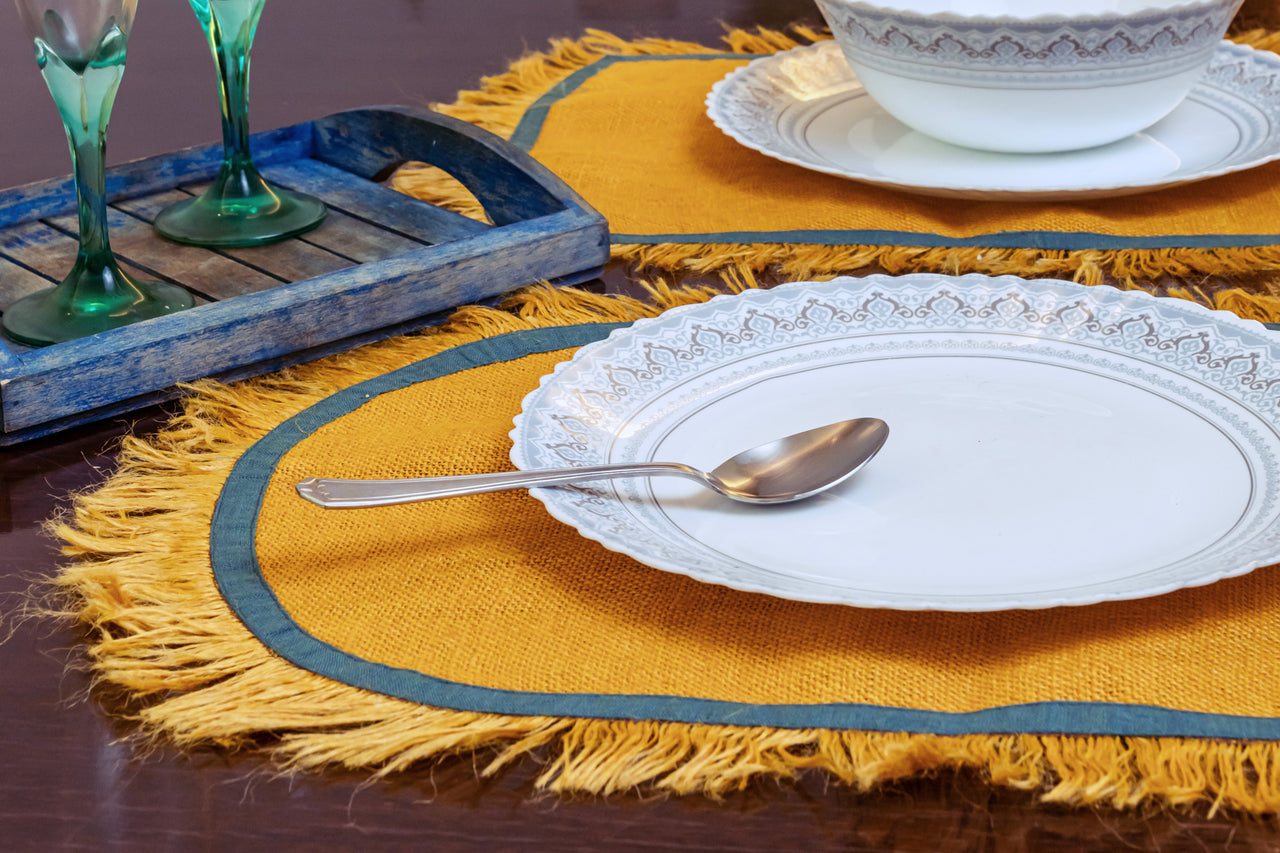 linen dining table placemats