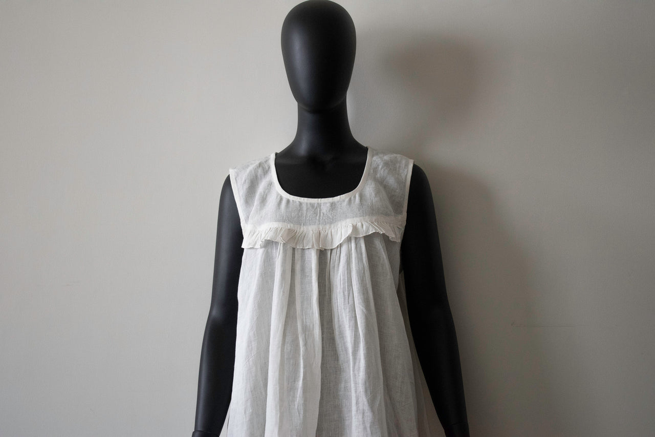 Pure linen nightwear