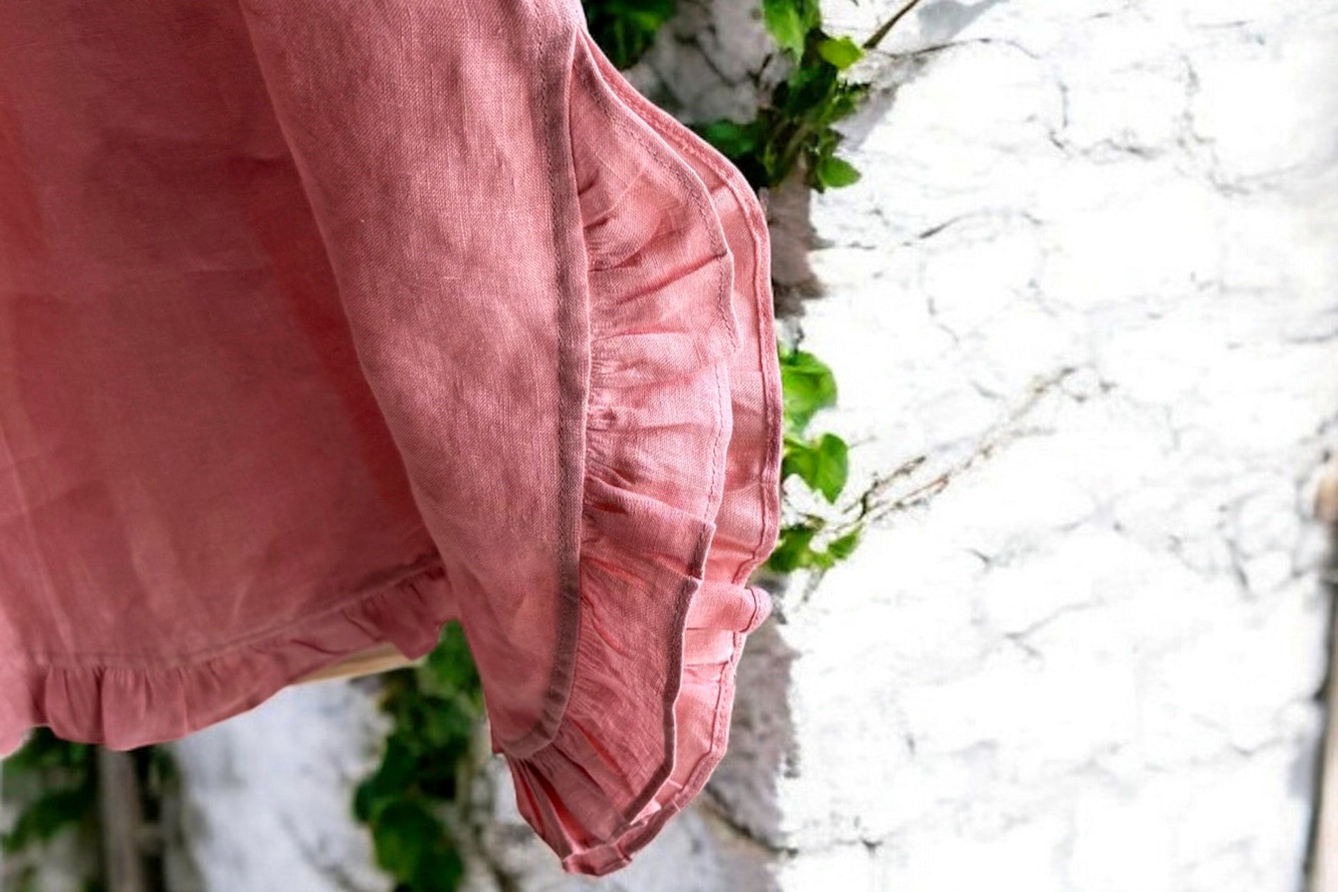 Pure linen nightwear