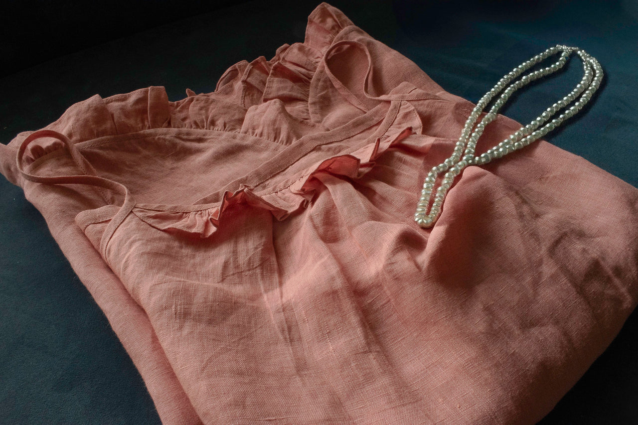 Pure linen nightwear